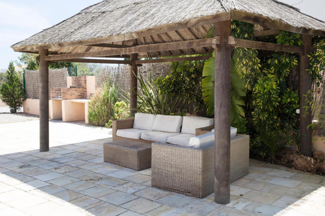 Villa Tom Is Near To Playa Den Bossa Sant Jordi de ses Salines Экстерьер фото
